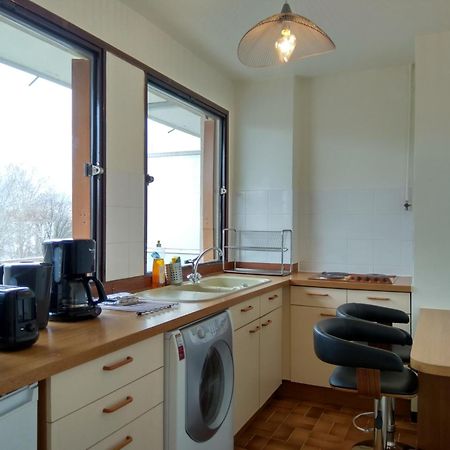 Budget Apart With Balcony And Great View Saint-Denis  Eksteriør bilde