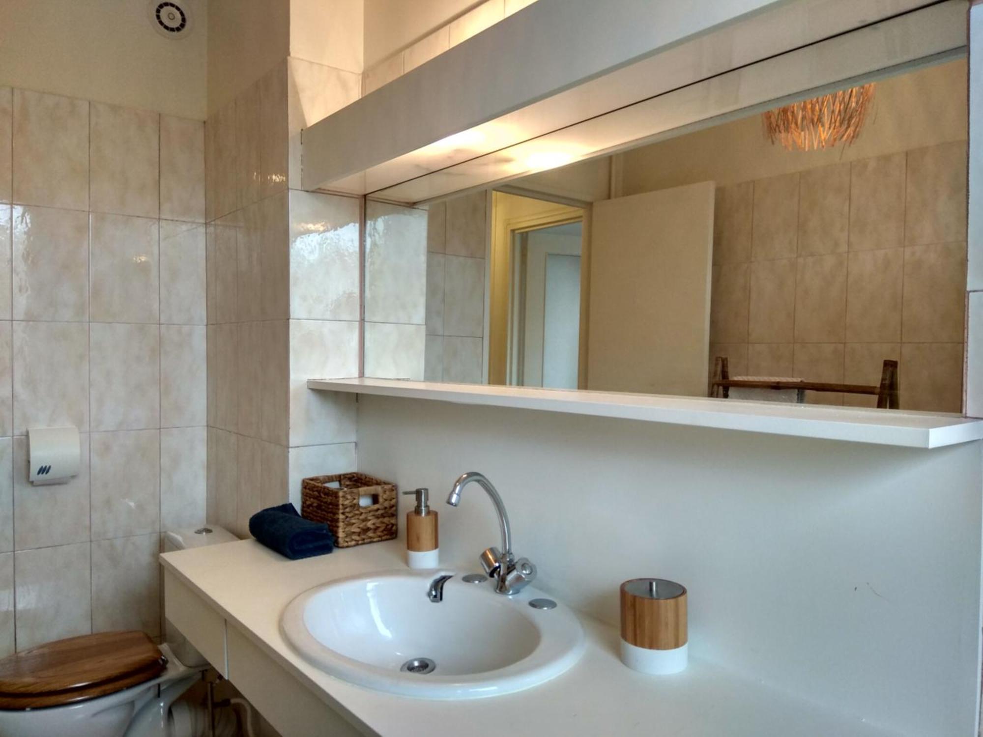 Budget Apart With Balcony And Great View Saint-Denis  Eksteriør bilde
